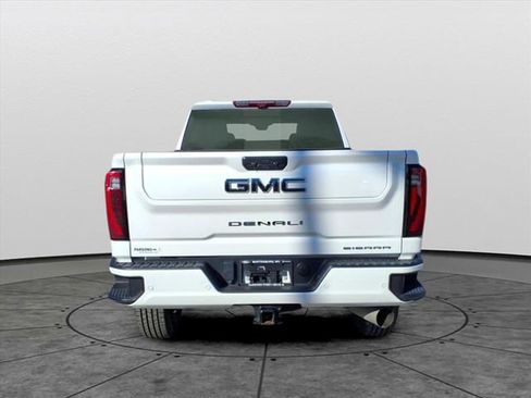 Used 2024 GMC Sierra 2500 Denali Ultimate w/ Max Trailering Package image 5