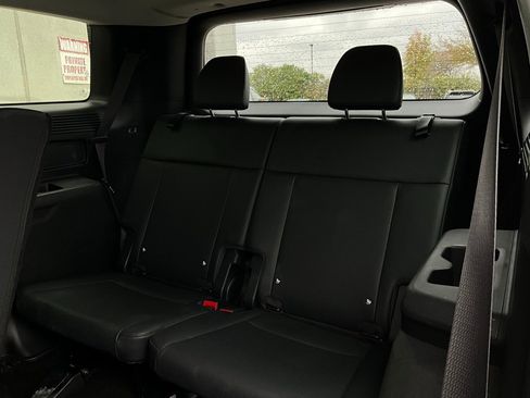 Used 2025 Hyundai Santa Fe SEL image 12