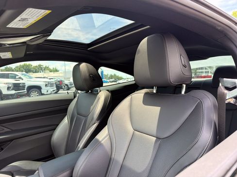 Used 2024 BMW 430i xDrive Coupe w/ M Sport Package AWD/4WD image 28