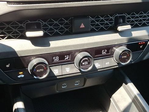 Certified 2023 Honda Accord EX image 16