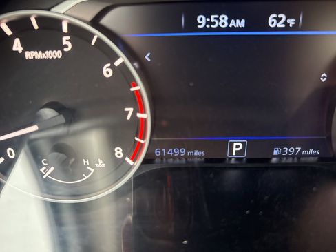 Used 2024 Nissan Altima 2.5 SV AWD/4WD image 8
