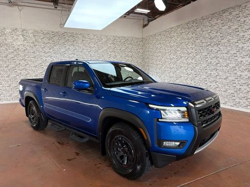 Used 2025 Nissan Frontier Pro-X w/ Pro Convenience Package RWD image 1