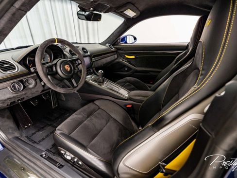 Used 2020 Porsche 718 Cayman GT4 image 28
