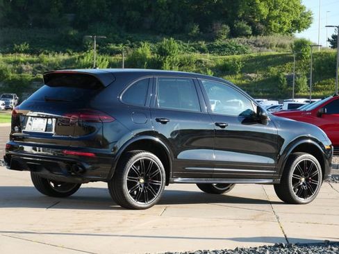 Used 2017 Porsche Cayenne GTS AWD/4WD image 7