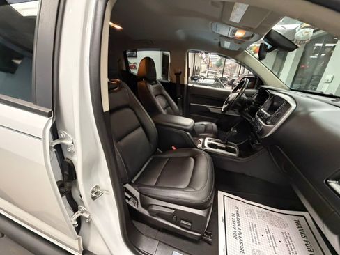 Used 2020 Chevrolet Colorado ZR2 w/ ZR2 Dusk Special Edition image 48