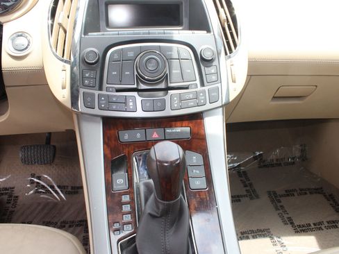 Used 2011 Buick LaCrosse CXS FWD image 14