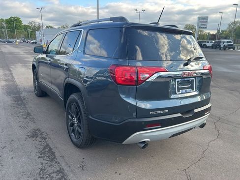 Used 2019 GMC Acadia SLT w/ LPO, Floor Liner Package FWD image 7