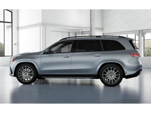 New 2026 Mercedes-Benz GLS 580 4MATIC image 32