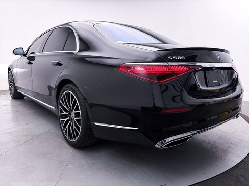 Used 2024 Mercedes-Benz S 580 4MATIC Sedan image 16