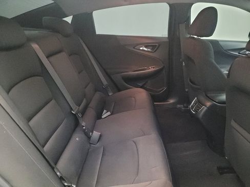 Used 2021 Chevrolet Malibu LT FWD image 19