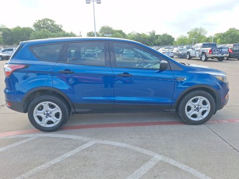 Used 2018 Ford Escape S image 7