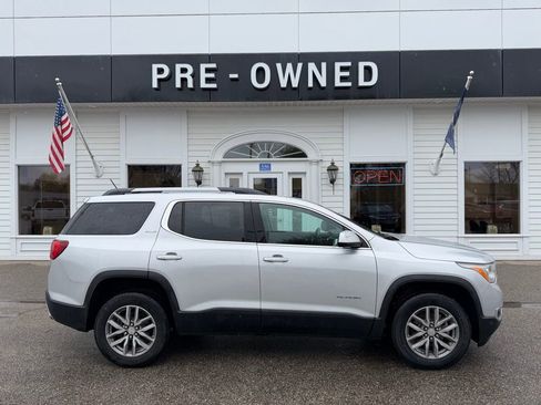 Used 2019 GMC Acadia SLE w/ Driver Alert Package I image 4