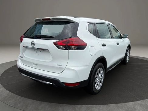 Used 2019 Nissan Rogue S AWD/4WD image 5