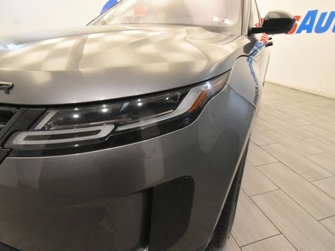 Used 2020 Land Rover Range Rover Evoque SE AWD/4WD image 9