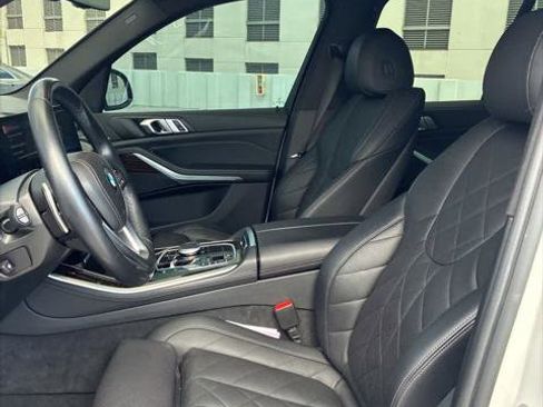 Used 2024 BMW X5 sDrive40i w/ Parking Assistance Package RWD image 5