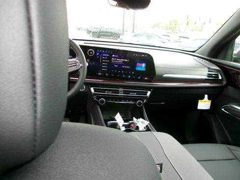 New 2026 Chevrolet Traverse Z71 AWD/4WD image 14