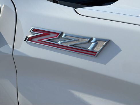 Used 2024 Chevrolet Silverado 1500 LT Trail Boss w/ Protection Package image 10