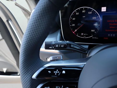 Certified 2026 Mercedes-Benz GLC 300 4MATIC image 39
