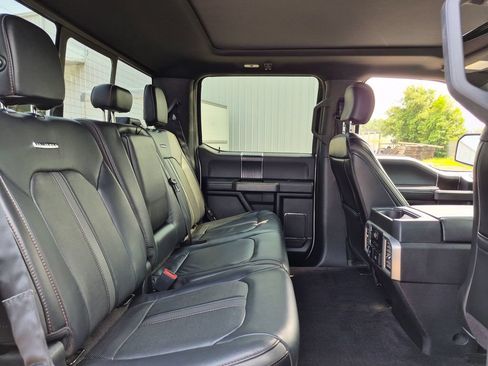 Used 2019 Ford F150 Platinum w/ Equipment Group 701A Luxury AWD/4WD image 26
