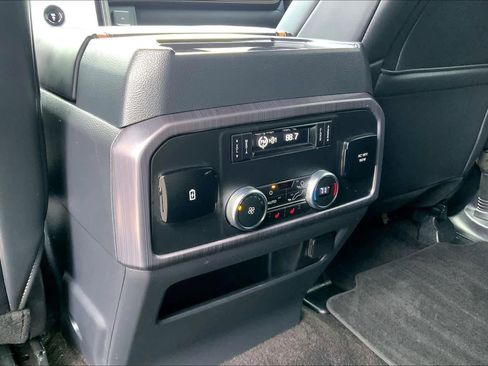 Used 2023 Ford Expedition Platinum AWD/4WD image 36