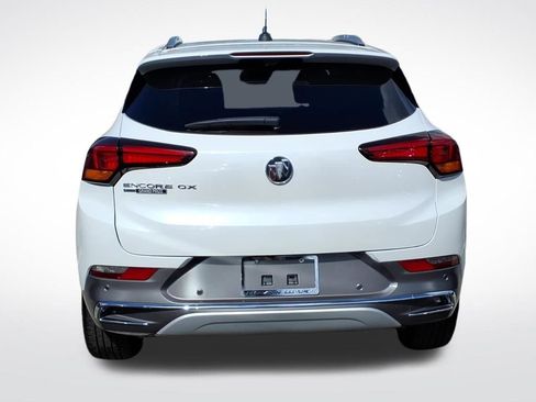 Certified 2023 Buick Encore GX Essence w/ Advanced Technology Package image 5