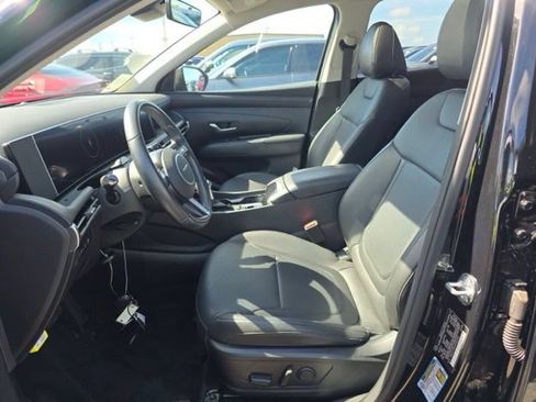Used 2025 Hyundai Tucson SEL FWD image 6