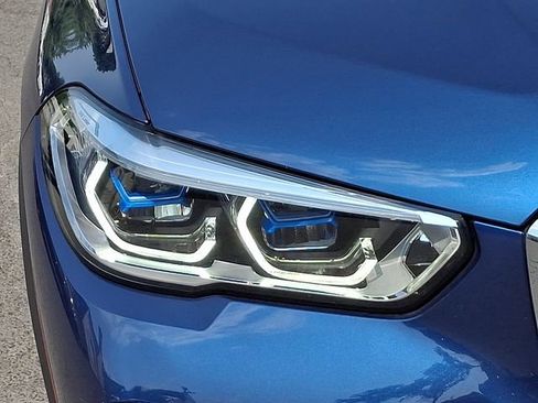 Used 2023 BMW X5 xDrive40i w/ Executive Package AWD/4WD image 9