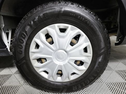 Used 2021 Ford Transit 350 XLT image 33