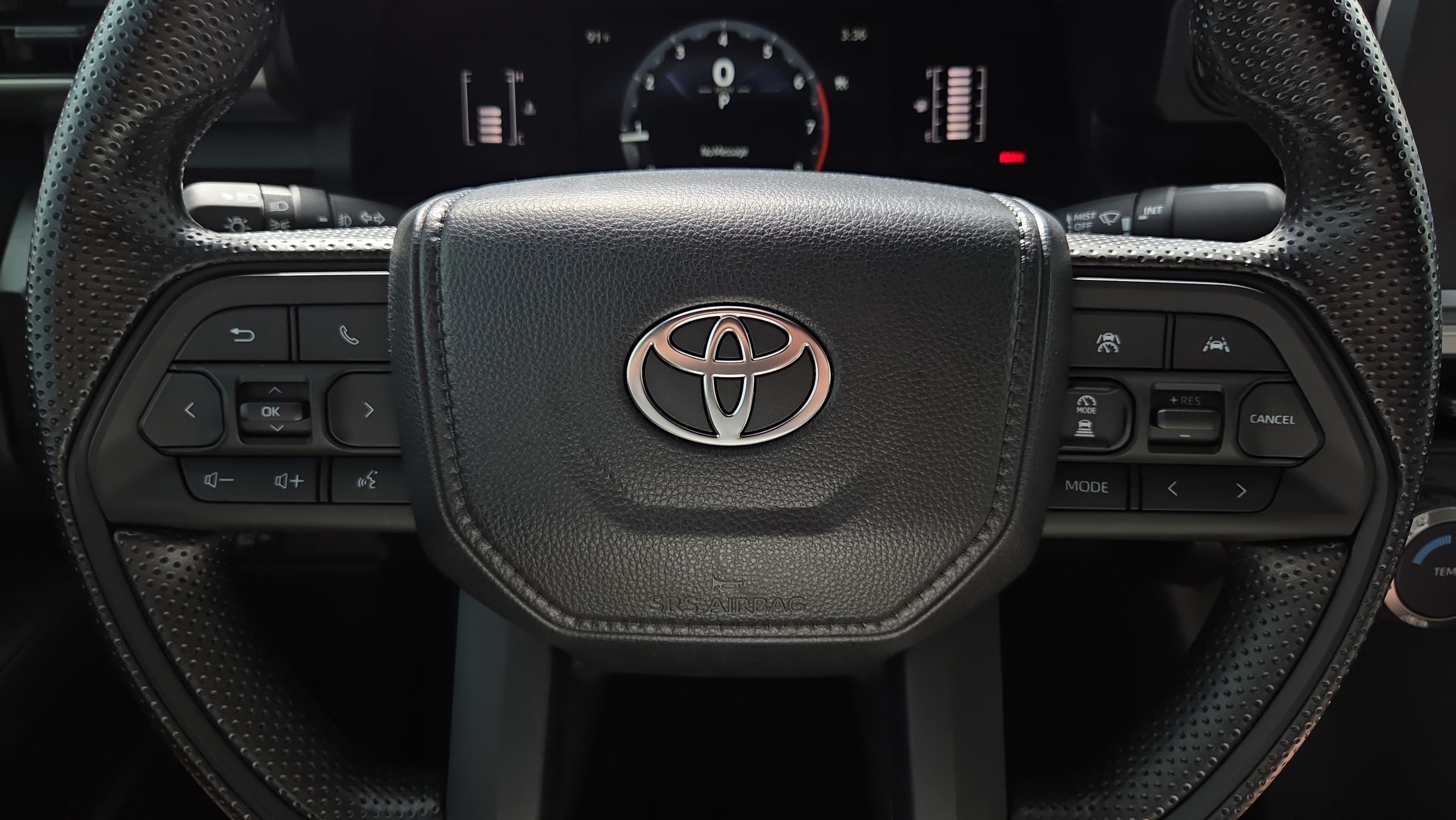 Certified 2026 Toyota Tacoma SR5 AWD/4WD image 28