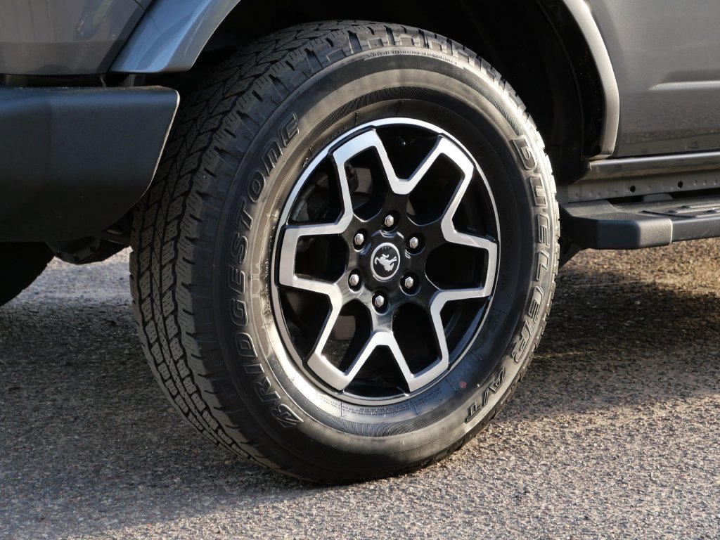 Used 2023 Ford Bronco Outer Banks AWD/4WD image 7