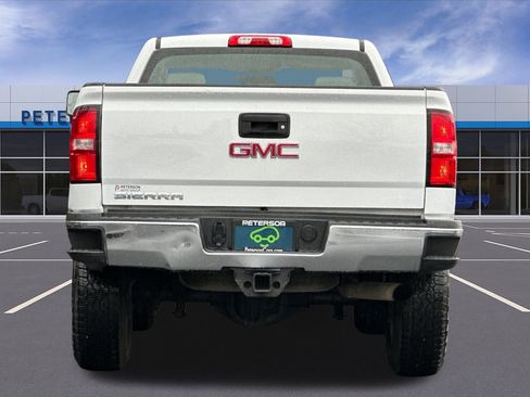 Used 2018 GMC Sierra 3500 4x4 Regular Cab image 5