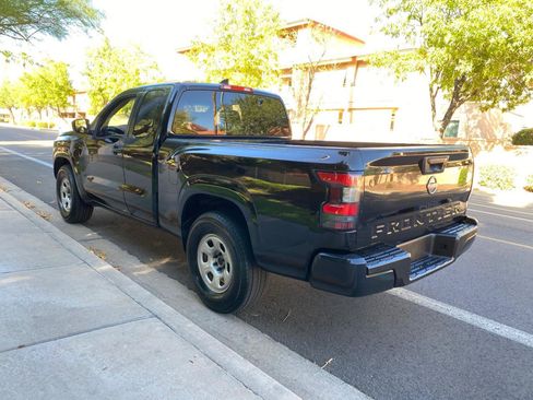 Used 2022 Nissan Frontier S RWD image 12