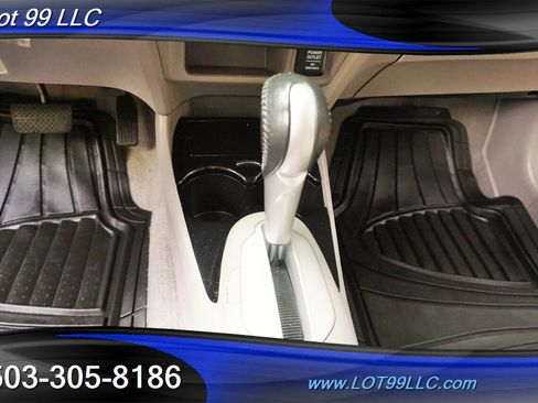 Used 2013 Honda Insight EX image 23