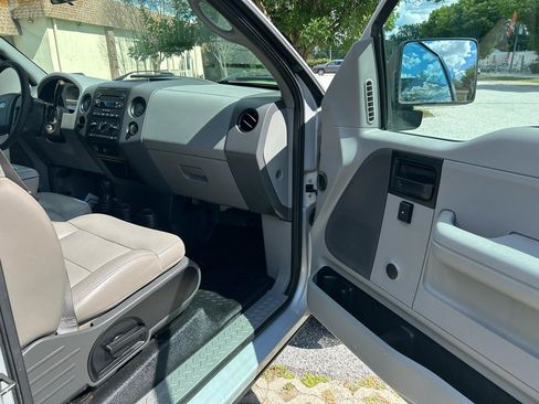Used 2006 Ford F150 STX AWD/4WD image 14
