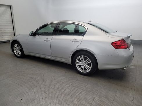 Used 2013 INFINITI G37 x w/ Premium Pkg image 3