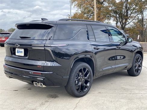 New 2026 Chevrolet Traverse RS w/ LPO, Floor Liner Package image 5