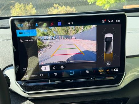 New 2025 Volkswagen ID.4 Pro S image 31