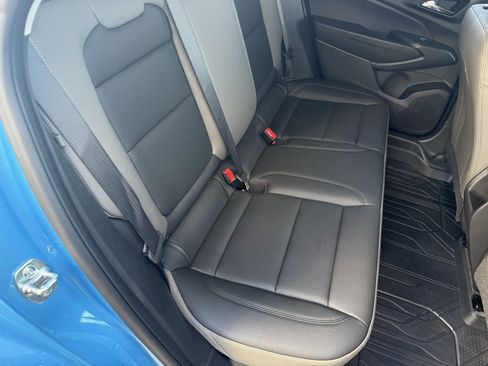 New 2025 Chevrolet Trax ACTIV w/ Sunroof Package image 36