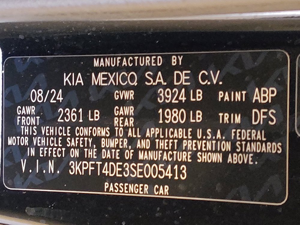 Used 2025 Kia K4 FWD image 33