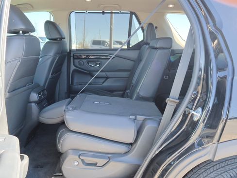 Used 2023 Honda Pilot EX-L image 31