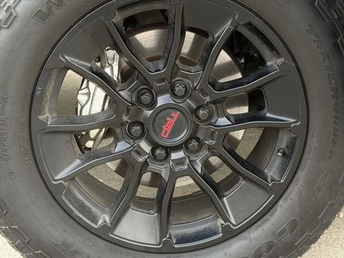 Used 2025 Toyota Tundra SR5 image 10