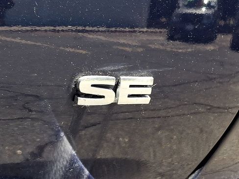 Used 2025 Mitsubishi Outlander SE AWD/4WD image 35