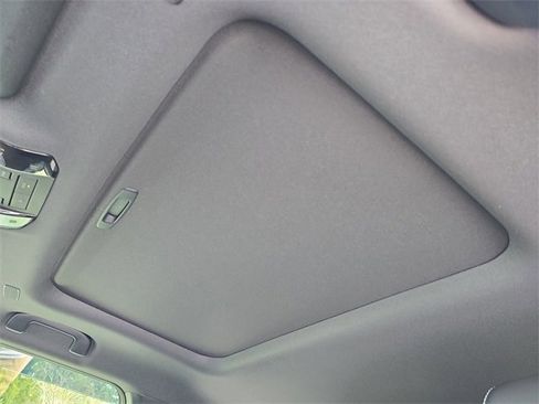 Used 2025 Toyota Land Cruiser Base image 16