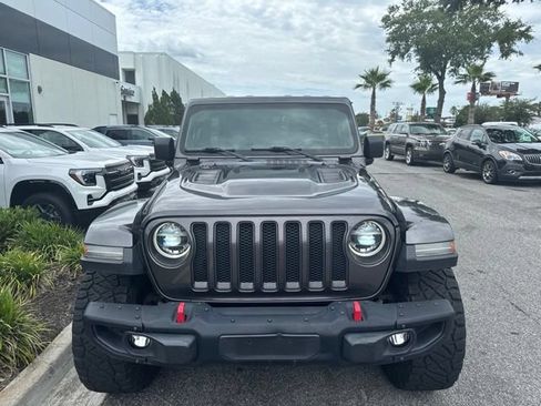 Used 2018 Jeep Wrangler Unlimited Rubicon AWD/4WD image 2