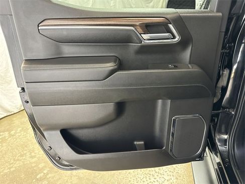 Used 2024 Chevrolet Silverado 1500 LT Trail Boss w/ LT Trail Boss Premium Package image 24