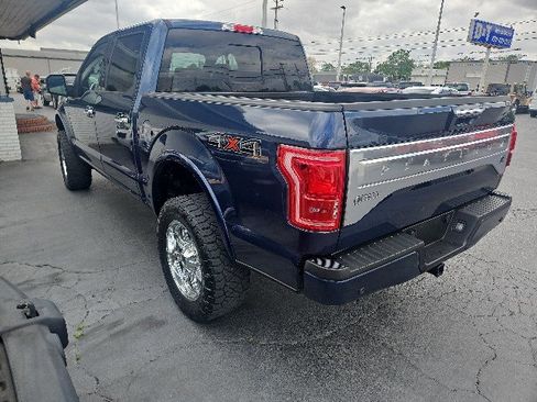 Used 2017 Ford F150 Platinum w/ Equipment Group 701A Luxury image 4