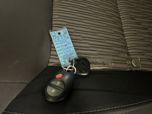 Used 2016 Toyota Tundra SR5 image 76