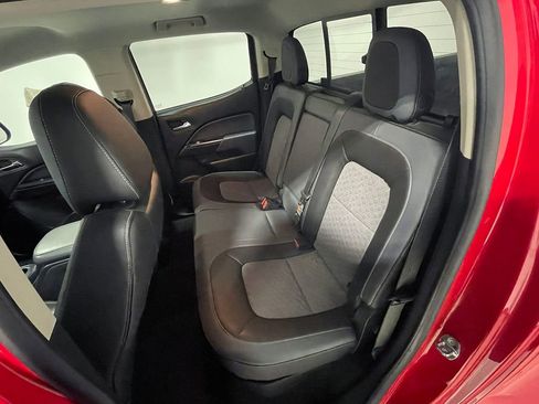 Used 2018 Chevrolet Colorado Z71 AWD/4WD image 22
