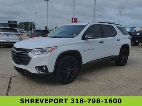 Used 2020 Chevrolet Traverse Premier w/ Redline Edition FWD image 4