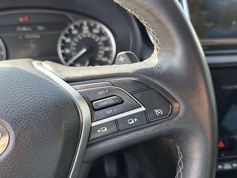 Used 2020 INFINITI QX50 Luxe w/ Navigation Package image 11